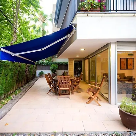 Apartment Ground Floor With Garden A Few Meters From The Sea